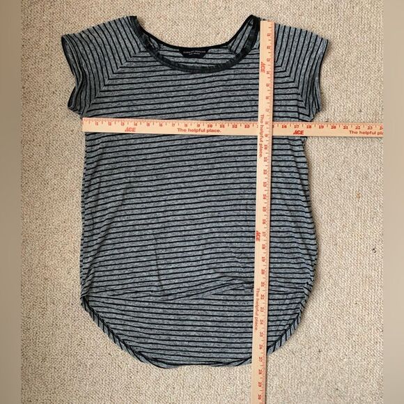 Dorothy Perkins Lightweight Gray Black Pinstripe Cap Sleeve T Shirt sz Small PW2 - Picture 6 of 9